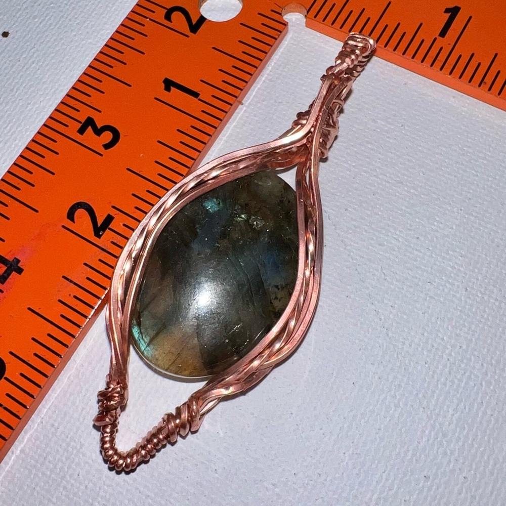 Handcrafted Artisan Copper Wrapped Labradorite Pe… - image 4
